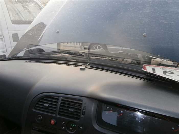 Nissan Skyline thumbnail 11