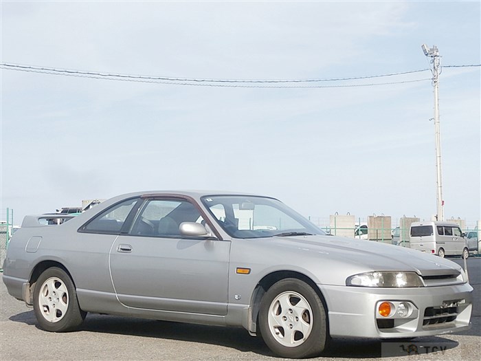 1996 Nissan Skyline