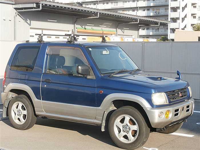 Mitsubishi Pajero Mini 1999 photo 4