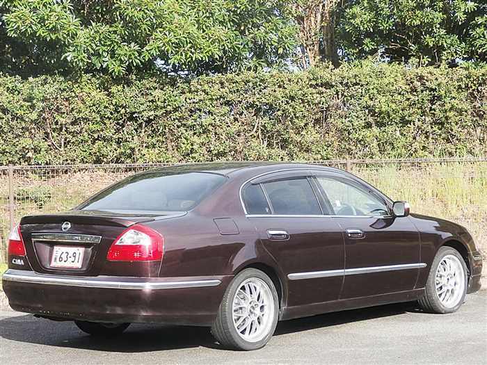 Nissan Cima 2001 photo 4