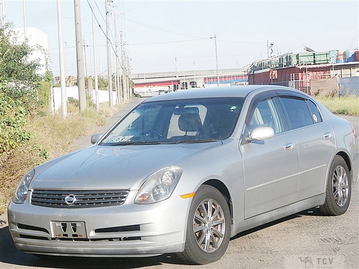 2001 Nissan Skyline