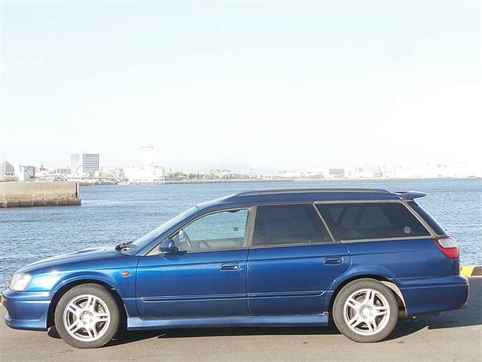 Subaru Legacy 2001 photo 2