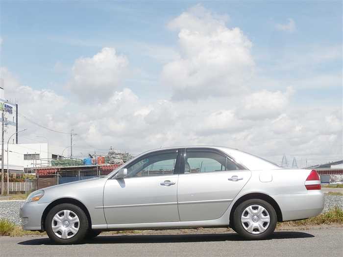 Toyota Mark Ii 2001 photo 2