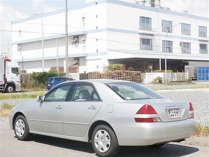 Toyota Mark Ii 2001 photo 3