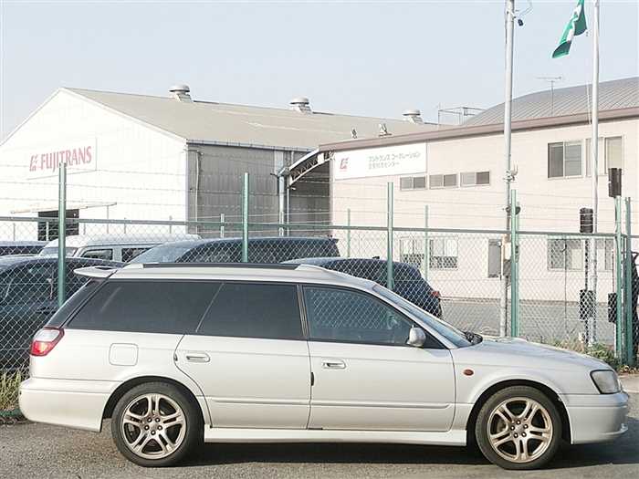 Subaru Legacy 1999 photo 3