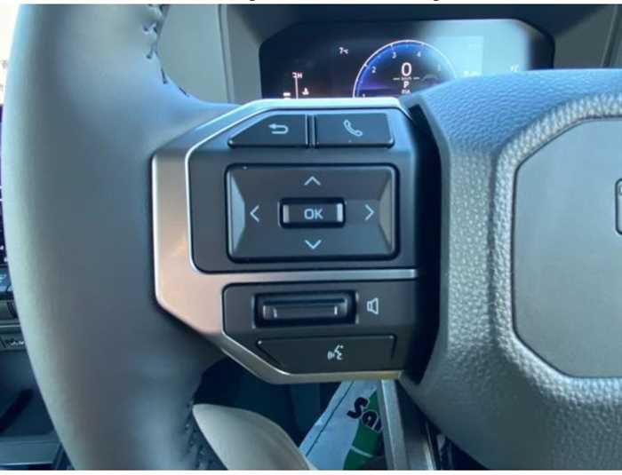 Toyota Land Cruiser LAND CRUISER WAGON 250 VX 4WD FULL OPTION 2025 — миниатюра 4