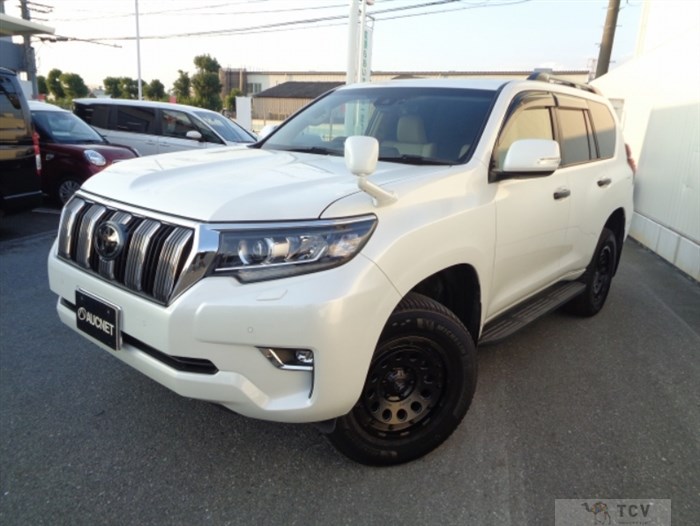 2023 Toyota Land Cruiser Prado