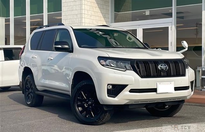 2023 Toyota Land Cruiser Prado