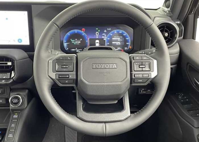 Toyota Land Cruiser 250 VX 4WD 7 LEATHER SEATS SUNROOF DIESEL 2024 — миниатюра 2