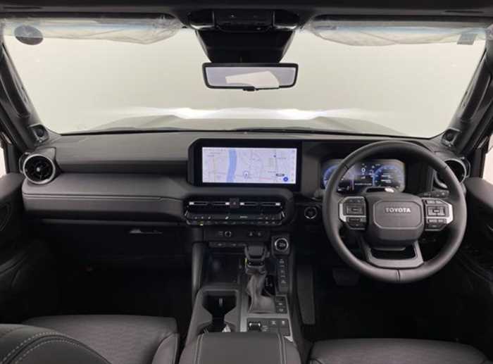 Toyota Land Cruiser 250 VX 4WD 7 LEATHER SEATS SUNROOF DIESEL 2024 — миниатюра 8