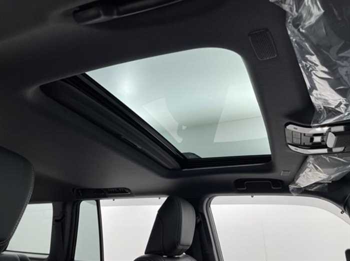 Toyota Land Cruiser 250 VX 4WD 7 LEATHER SEATS SUNROOF DIESEL 2024 — миниатюра 10