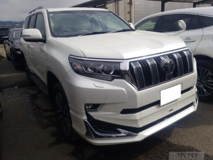 2023 Toyota Land Cruiser Prado