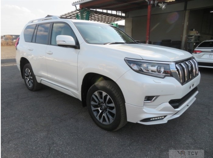 2022 Toyota Land Cruiser Prado
