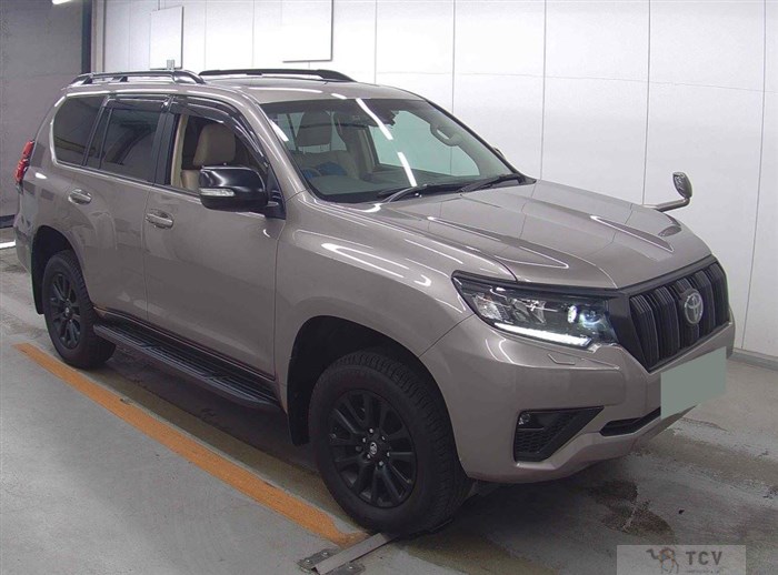 2022 Toyota Land Cruiser Prado