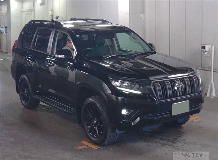 2023 Toyota Land Cruiser Prado