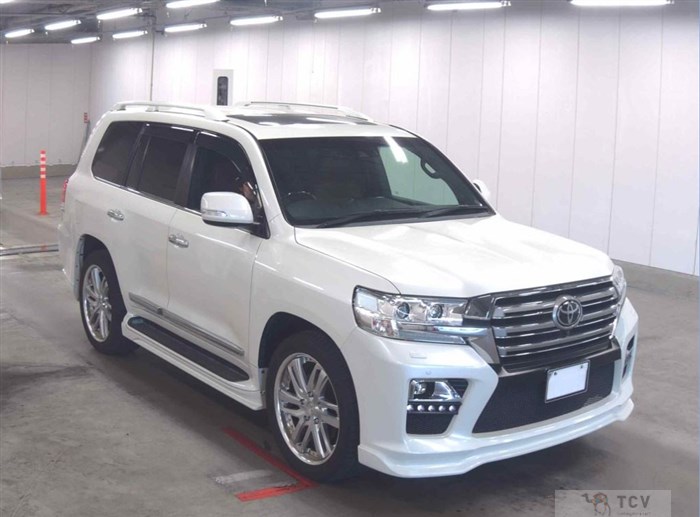 2018 Toyota Land Cruiser