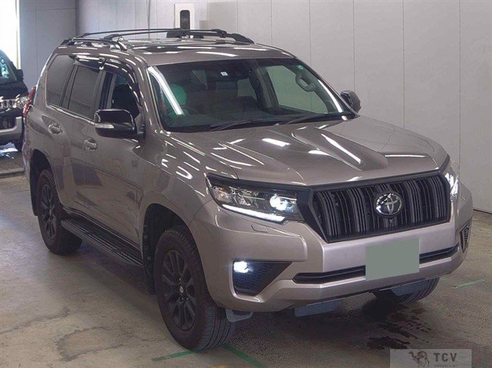 2023 Toyota Land Cruiser Prado
