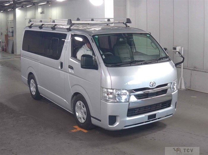 2022 Toyota Hiace Van