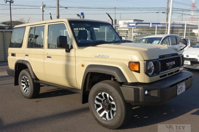 2025 Toyota Landcruiser 70