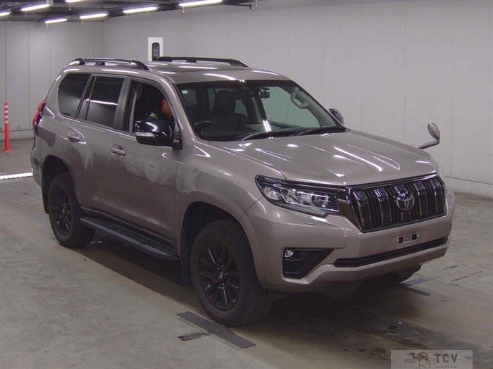 2020 Toyota Land Cruiser Prado