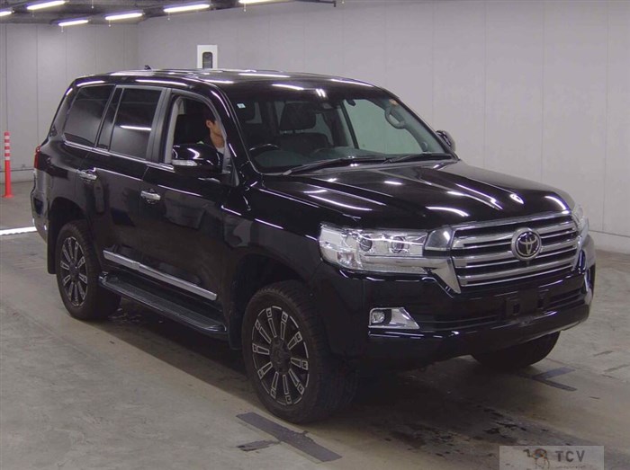 2017 Toyota Land Cruiser
