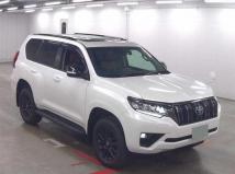 2022 Toyota Land Cruiser Prado