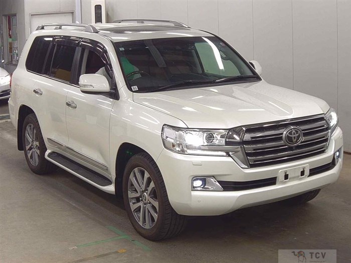 2016 Toyota Land Cruiser