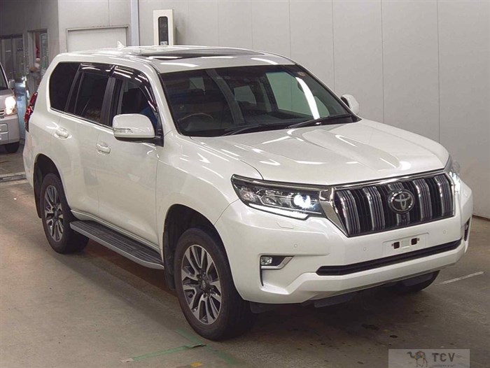 2023 Toyota Land Cruiser Prado