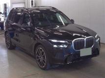 2023 BMW X7