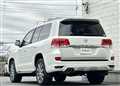 2017 Toyota Land Cruiser