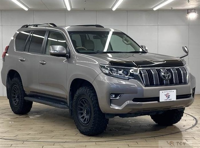 2020 Toyota Land Cruiser Prado