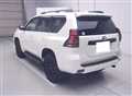 2022 Toyota Land Cruiser Prado