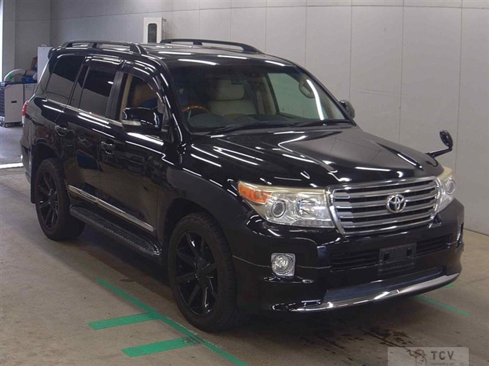 2013 Toyota Land Cruiser