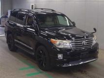 2013 Toyota Land Cruiser
