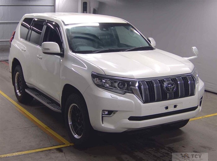 2022 Toyota Land Cruiser Prado