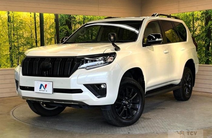 2023 Toyota Land Cruiser Prado