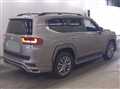 2025 Toyota Land Cruiser