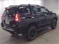 2022 Toyota Land Cruiser Prado