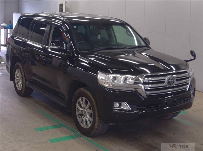 2018 Toyota Land Cruiser