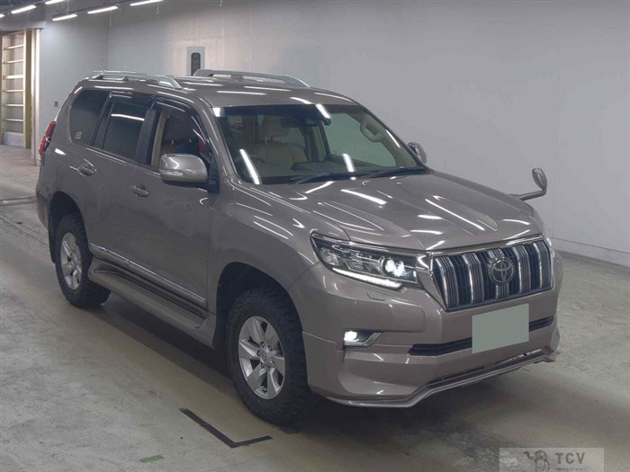 2018 Toyota Land Cruiser Prado