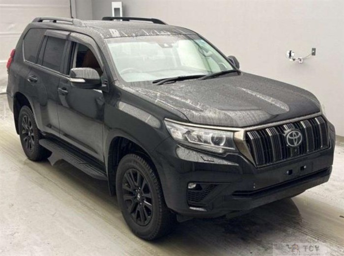 2022 Toyota Land Cruiser Prado