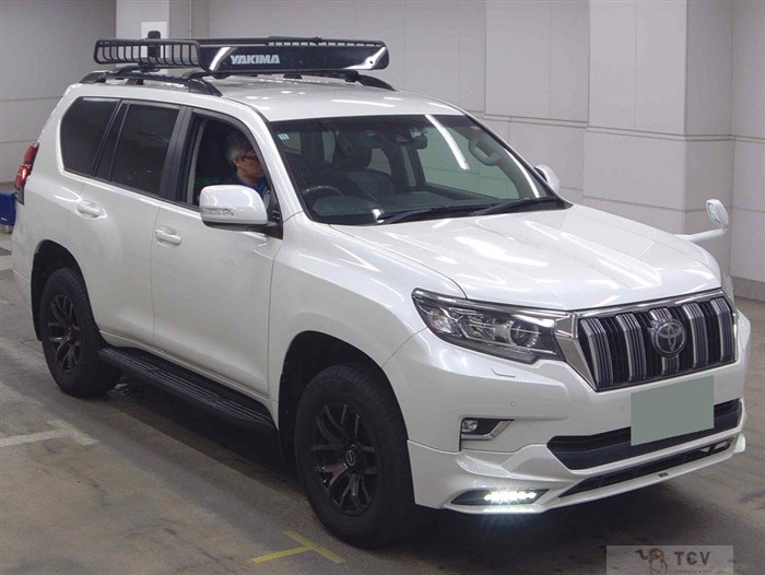 2018 Toyota Land Cruiser Prado