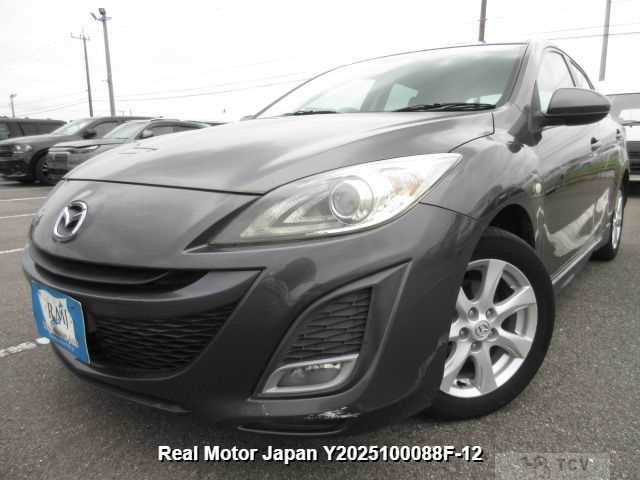 2010 Mazda Axela Sport