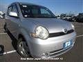 2004 Toyota Sienta
