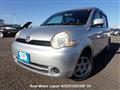 2004 Toyota Sienta
