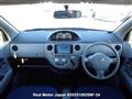 2004 Toyota Sienta