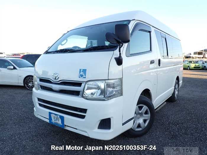 2010 Toyota Hiace Van