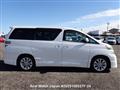 2009 Toyota Vellfire