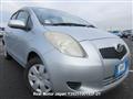 2005 Toyota Vitz