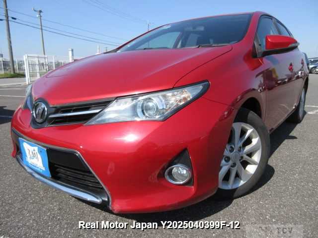2012 Toyota Auris